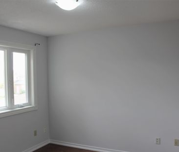 For Lease - 328 Port Royal Trail, Toronto, Ontario - Photo 6