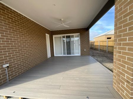 23 Murray Grey Avenue Traralgon - Photo 3