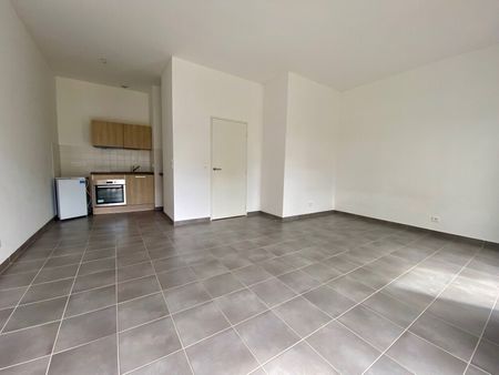 Location Appartement 1 pièce 35m² ORLEANS 45000 - Photo 4