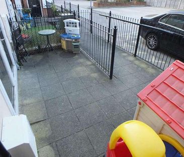 Duke Street, Trowbridge, BA14 - Photo 1