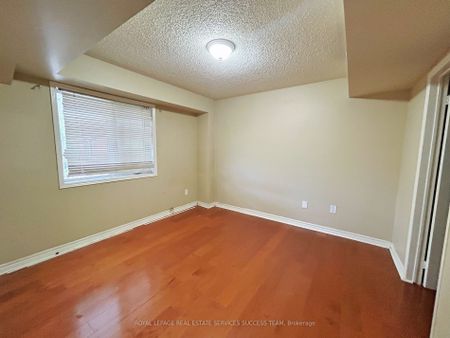 For Lease - 101 Bristol Road Unit# 213, Mississauga, Ontario - Photo 5