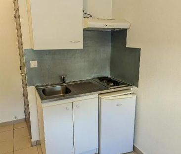 Location Appartement 1 pièce 17m² CLERMONT FERRAND 63000 - Photo 3