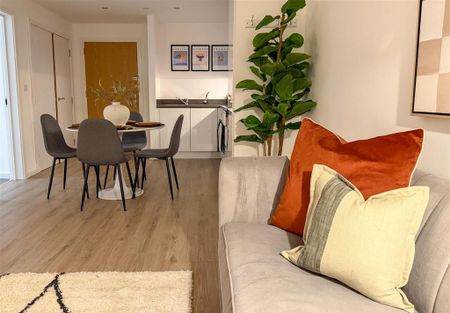 1 bedroom apartment to rent - Photo 2