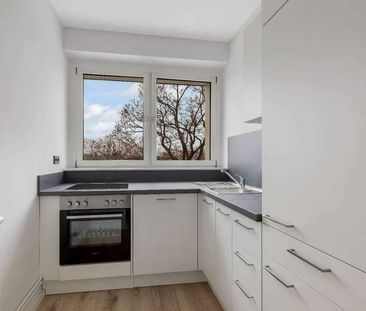 Erstbezug nach Sanierung! Charmante 2-Zimmer-Wohnung in zentraler L... - Photo 1