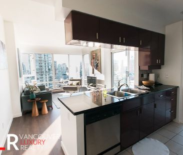 Condo in Downtown Vancouver, BC - Photo 4