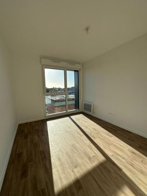 Location Appartement 1 pièce 20m² MERIGNAC 33700 - Photo 1