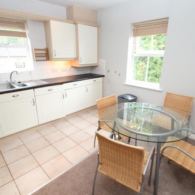 2 bedroom flat to rent - Photo 1