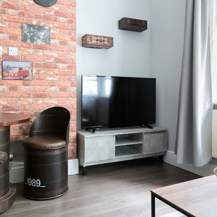 1 Bed Flat, Cathedral Mansions, SW1V - Photo 1