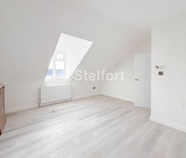 3 bedroom apartment to rent - Photo 2