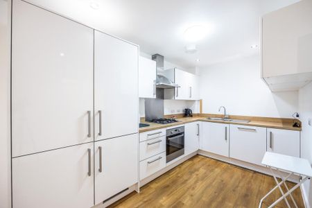 2 bedroom apartment to rent - Photo 2