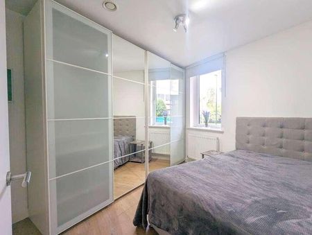 Staines Road, Feltham, TW14 - Photo 5