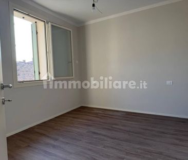 Appartamento via J. da Ponte, Centro, Bassano del Grappa - Photo 3