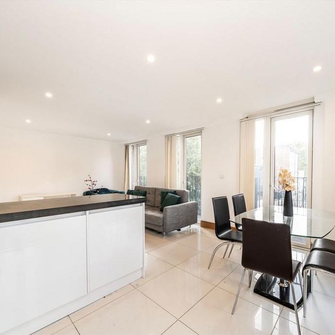 1 bedroom flat to rent - Photo 1
