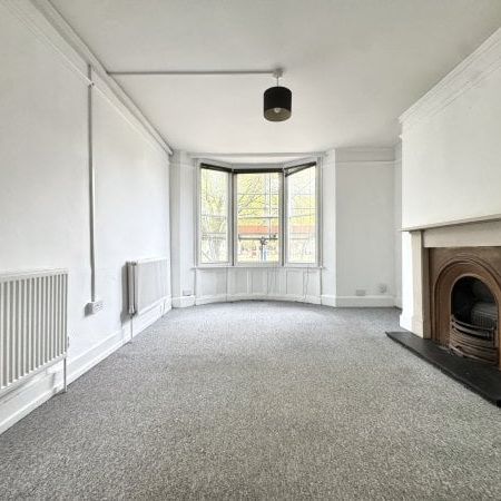 Grand Parade, Brighton, BN2 9QB 2 bedroom flat to rent - Photo 1