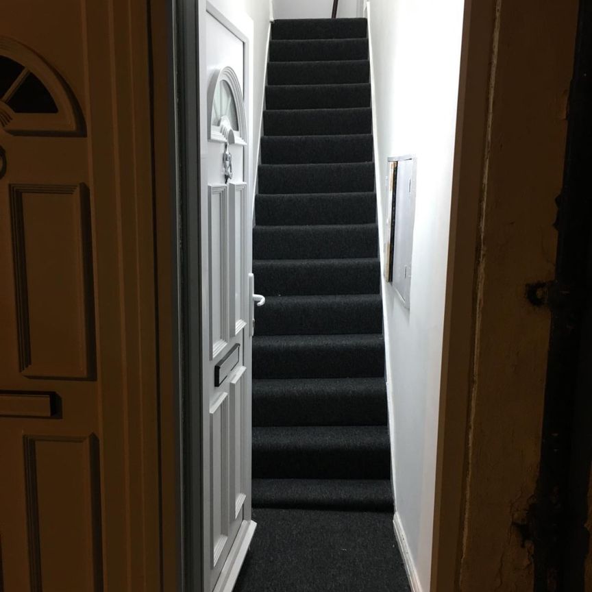 2 bed flat to rent in Cardigan Street, Luton, LU1 - Photo 1