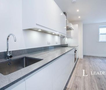 2 bedroom apartment to rent The Montague, 13 Durley Road South, Bou... - Photo 6