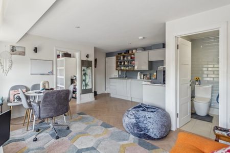 High Street, Chesham, Bucks,HP5 - Photo 2