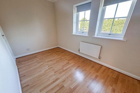 2 bedroom semi-detached house to rent - Photo 5