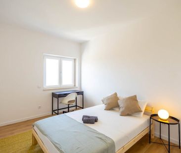 Rua Sarmento de Beires, Lisbon, Lisbon 1900-271 - Photo 3