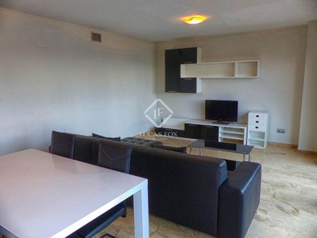 3 bedroom luxury penthouse for rent in Valencia - Photo 4