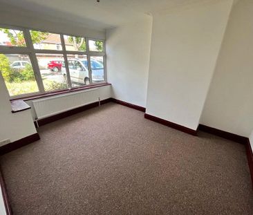 6 bedroom end of terrace house to rent - Photo 2