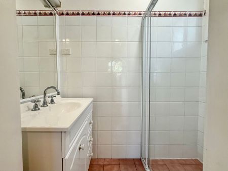 18 Murray Road, Cardiff - Photo 2