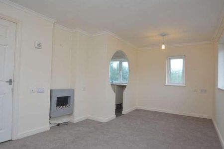 The Paddocks, Bicton Heath, Shrewsbury, SY3 - Photo 2