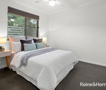 Convenient Living in Albany Creek - Photo 3