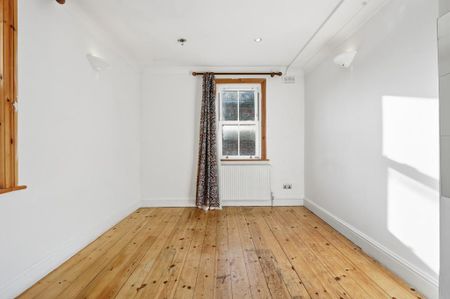 3 bedroom apartment to rent - Photo 5