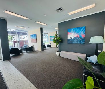 Furnished Large Two Bedrooms Apartment in Brisbane CBD - Photo 3