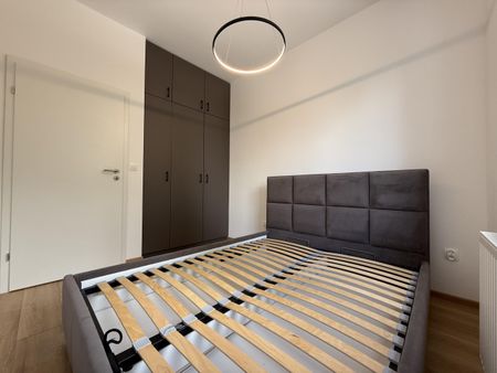 Komfortowe 2 pokojowe mieszkanie w samym sercu miasta! - Фото 2