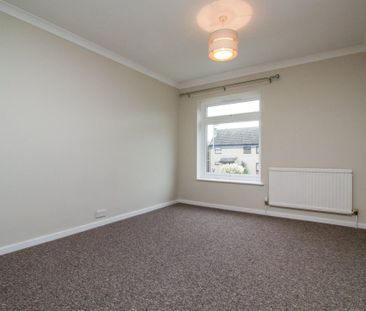 4 bedroom unspecified - Photo 1