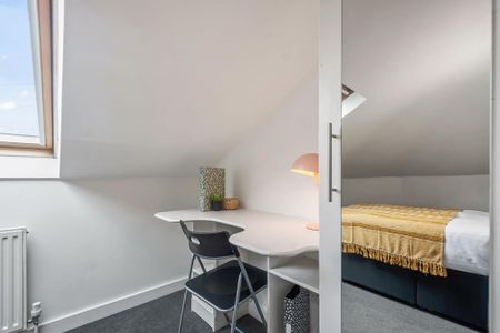 2 bedroom flat to rent - Photo 4