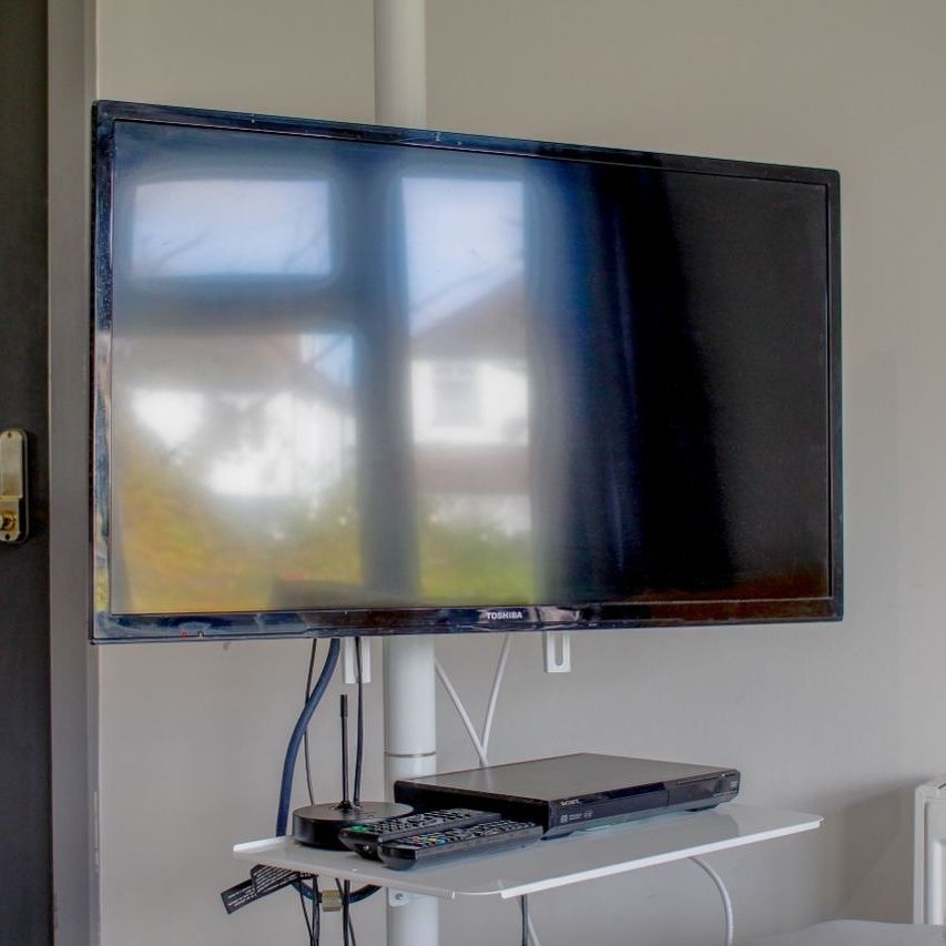 Studio Flat, Dollis Hill Lane, NW2 - Photo 1