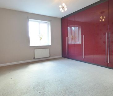 Spittal Hardwick Lane, Castleford, WF10 3HX - Photo 6