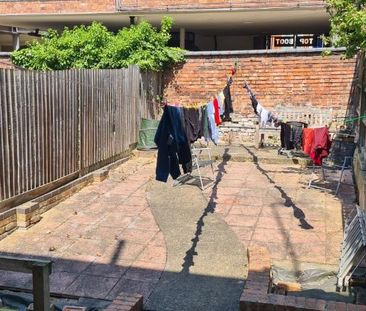5 bedroom terraced house to rent - Photo 2