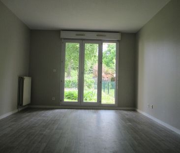 Location Appartement 2 pièces 47m² ORLEANS 45100 - Photo 3