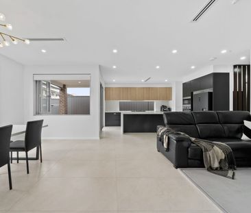 Modern 4-bedroom Family Home - Photo 4