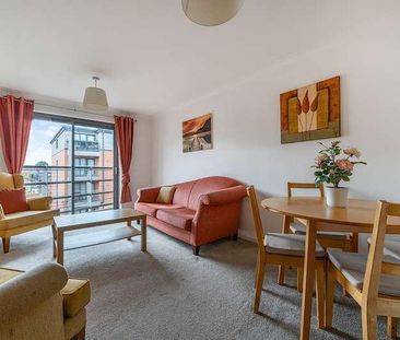 Quadrant Court, Jubilee Square, Reading, RG1 - Photo 2