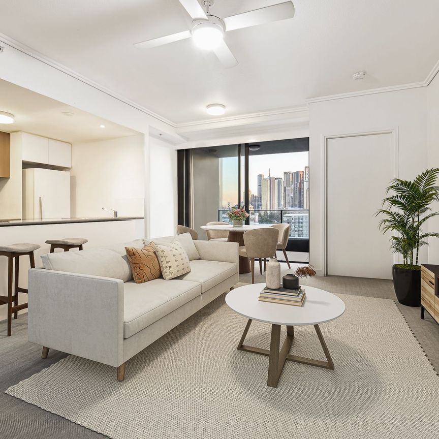 Stylish 2-Bedroom Apartment with City Views in the Heart of Fortitude Valley - Photo 1