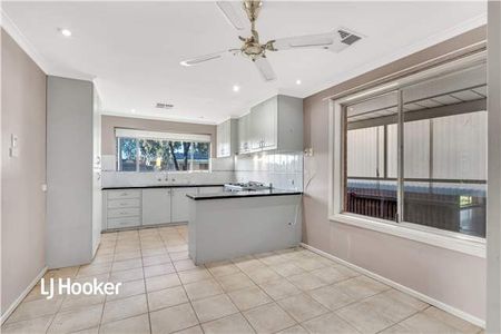 155 Whites Road, Paralowie SA 5108 - House For Rent | Domain - Photo 4