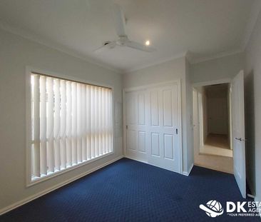 Modern & Spacious 3 Bedroom Unit - Photo 5