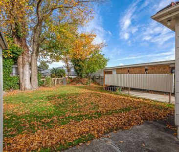 Three bedroom home - Photo 3