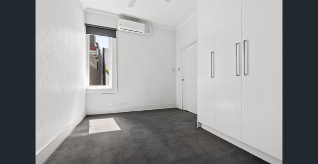 Inner-City Living with an Ample Private Courtyard - Photo 1