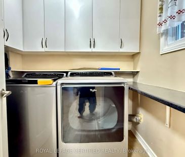 3211 Valcourt Crescent - Photo 5