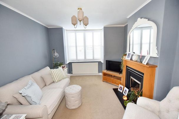 2 bedroom semi-detached house to rent - Photo 1