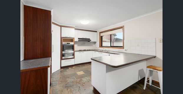 Well-Maintained Family Home in the Heart of Werribee - Photo 1