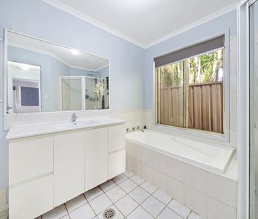 Spacious Family Home - Photo 5