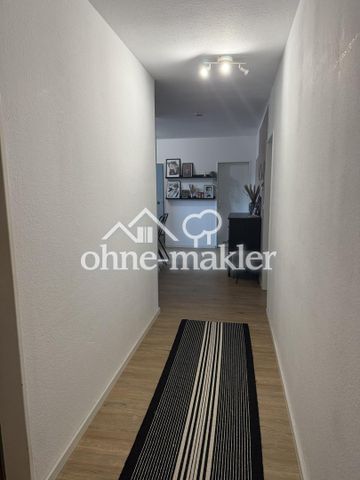 Großzügige und schöne 3,5-Zimmer-Wohnung mit Balkon in Stuttgart-Plieningen - Foto 3