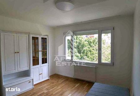 apartament de inchiriat 3 camere, Circumvalatiunii - din noiembrie - Photo 3